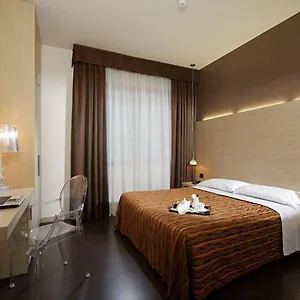 Hotel Paris ***